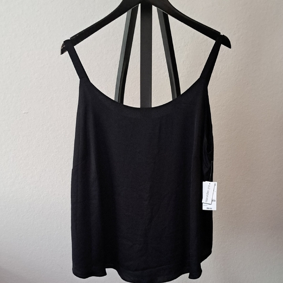 Black Sleeveless Camisole with Strappy Back - Picture 8 of 16